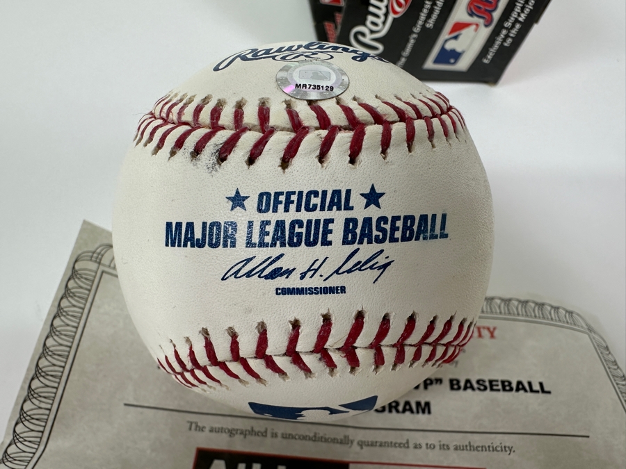 Signed Keith Hernandez Autographed MLB Baseball With Certificate Of Authenticity (COA) [Photo 5]