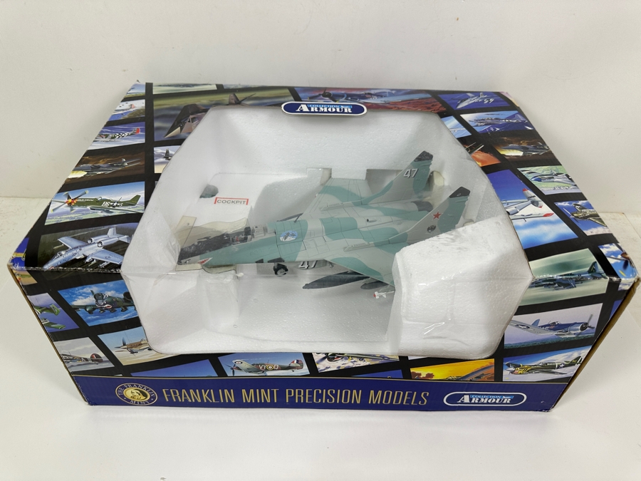 New Franklin Mint Precision Models Armour Collection 1:48 Scale Die-Cast Model Of A Mikoyan MiG-29 Fulcrum Fighter Jet 16.5'W X 12'D X 7'H [Photo 2]