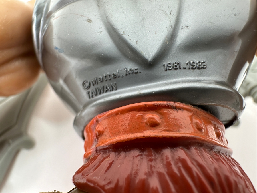 Mattel 1983 Masters Of The Universe Battle Armor He-Man Action Figure 6'H [Photo 8]