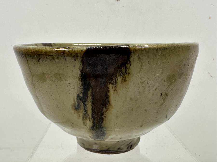 Shoji Hamada (1894-1978, Japanese) Original Studio Pottery Tea Bowl Chawan Vintage 1965 5.5'W X 3.5'H - Started The Mingei (Folk-Art) Movement In Japan - Declared A 'Living National Treasure' In 1955 Estimate $1,500-$6,000 [Photo 10]