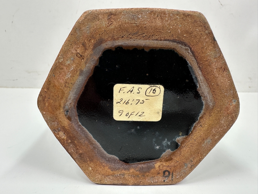Shoji Hamada (1894-1978, Japanese) Original Studio Pottery Hexagonal Brush Holder / Vase Vintage 1972 4'W X 7.75'H - Started The Mingei (Folk-Art) Movement In Japan - Declared A 'Living National Treasure' In 1955 Estimate $7,000-$10,000 [Photo 8]