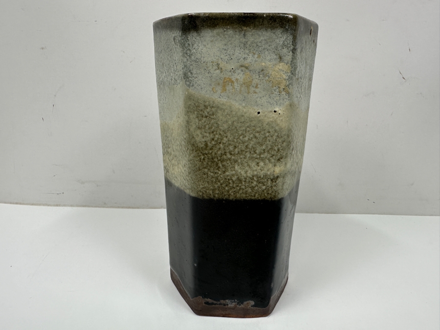 Shoji Hamada (1894-1978, Japanese) Original Studio Pottery Hexagonal Brush Holder / Vase Vintage 1972 4'W X 7.75'H - Started The Mingei (Folk-Art) Movement In Japan - Declared A 'Living National Treasure' In 1955 Estimate $7,000-$10,000 [Photo 16]