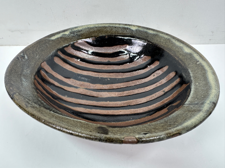 Shoji Hamada (1894-1978, Japanese) Original Studio Pottery Bowl Vintage 1955 9.25'W X 3'H - Started The Mingei (Folk-Art) Movement In Japan - Declared A 'Living National Treasure' In 1955 Estimate $2,500-$6,000 [Photo 3]