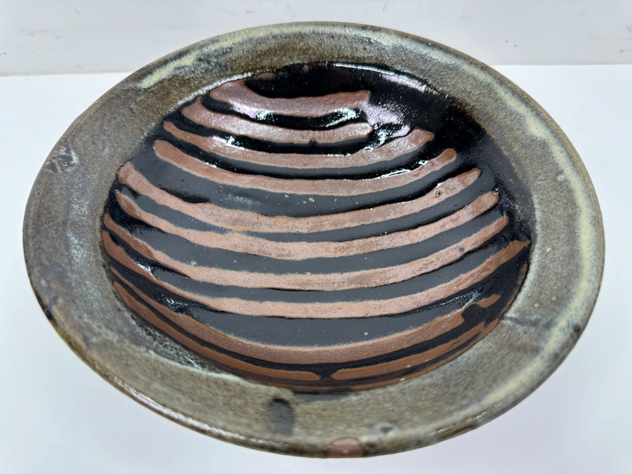 Shoji Hamada (1894-1978, Japanese) Original Studio Pottery Bowl Vintage 1955 9.25'W X 3'H - Started The Mingei (Folk-Art) Movement In Japan - Declared A 'Living National Treasure' In 1955 Estimate $2,500-$6,000 [Photo 2]