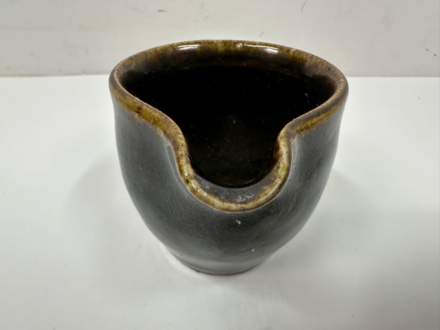 Atsuya Hamada (1932-1986, Japanese) Original Studio Pottery Cup With Spout Vintage 1964 2.5'H - Son Of Shoji Hamada - Estimate $150-$350 [Photo 8]
