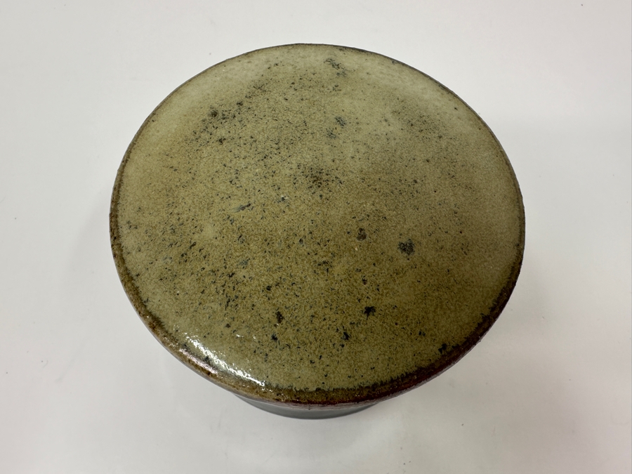 Shinsaku Hamada (1929-2023, Japanese) Original Studio Pottery Covered Box Vintage 1964 4'W X 3'H - Second Son Of Shoji Hamada - Estimate $300-$600 [Photo 5]