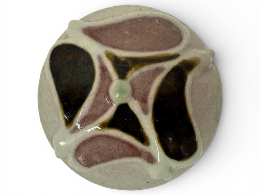 Kawai Kanjiro (1890-1966, Japanese) Original Studio Pottery Covered Incense Box Vintage 1955 4.5'W X 2.5'H - Key Figure In The Mingei (Folk-Art) Studio Pottery Movement Estimate $1,200-$2,500 [Photo 2]