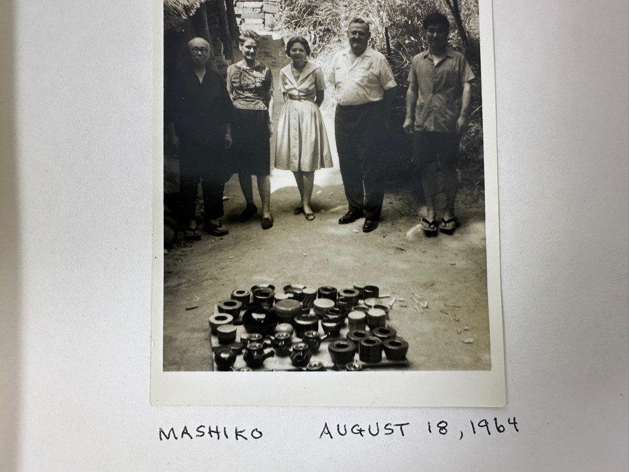 (6) B&W Photographs Of Shoji Hamada (1894-1978, Japanese) And Atsuya Hamada In 1964 Near The Small Mashiko Kiln With Client Showing A Collection Of Pots From Shinsaku Hamada [Photo 9]
