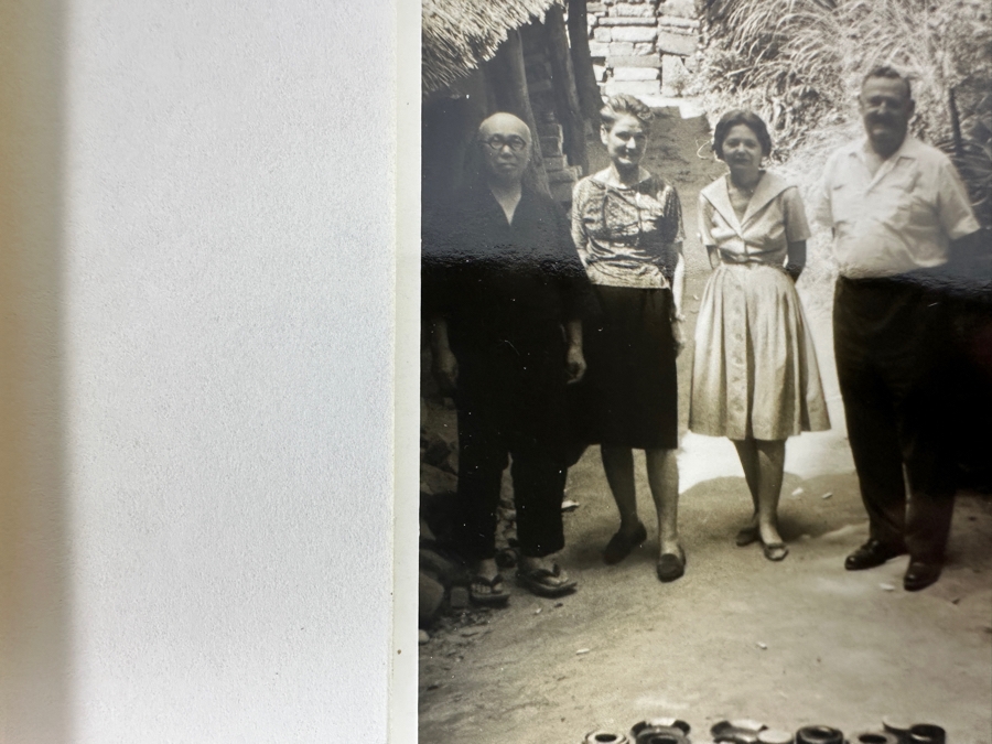 (6) B&W Photographs Of Shoji Hamada (1894-1978, Japanese) And Atsuya Hamada In 1964 Near The Small Mashiko Kiln With Client Showing A Collection Of Pots From Shinsaku Hamada [Photo 10]