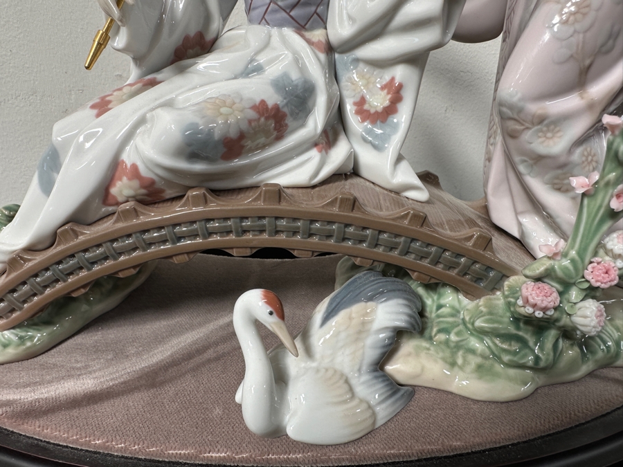 Lladro Porcelain Figurine 'Springtime In Japan' #1445 14.5'W X 13.5'H [Photo 7]