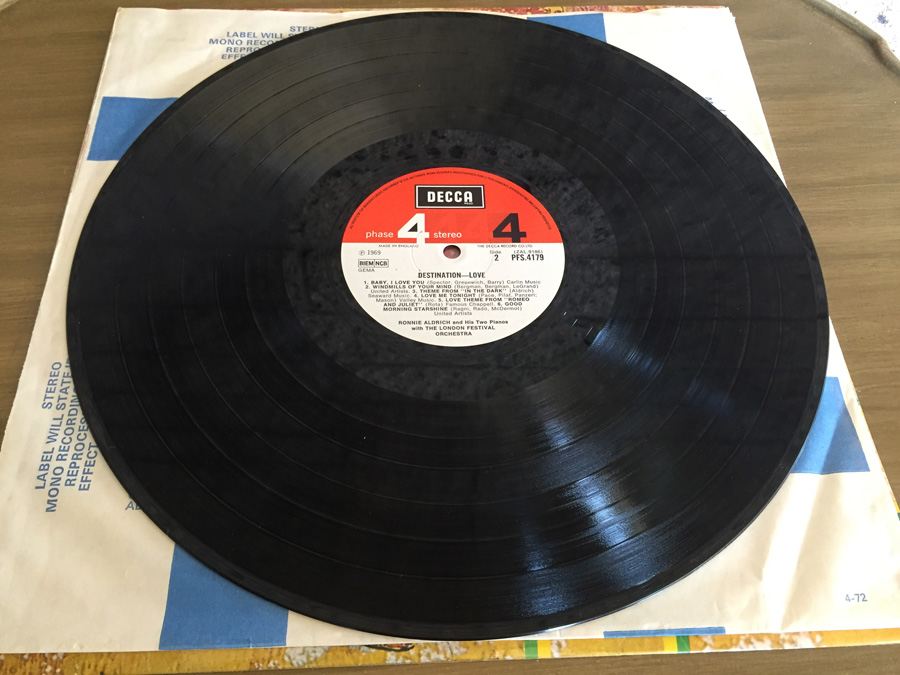 Ronnie Aldrich And his Two Pianos With London Festival Orchestra, The ‎- Destination Love - Decca ‎- PFS 4179 [Photo 5]