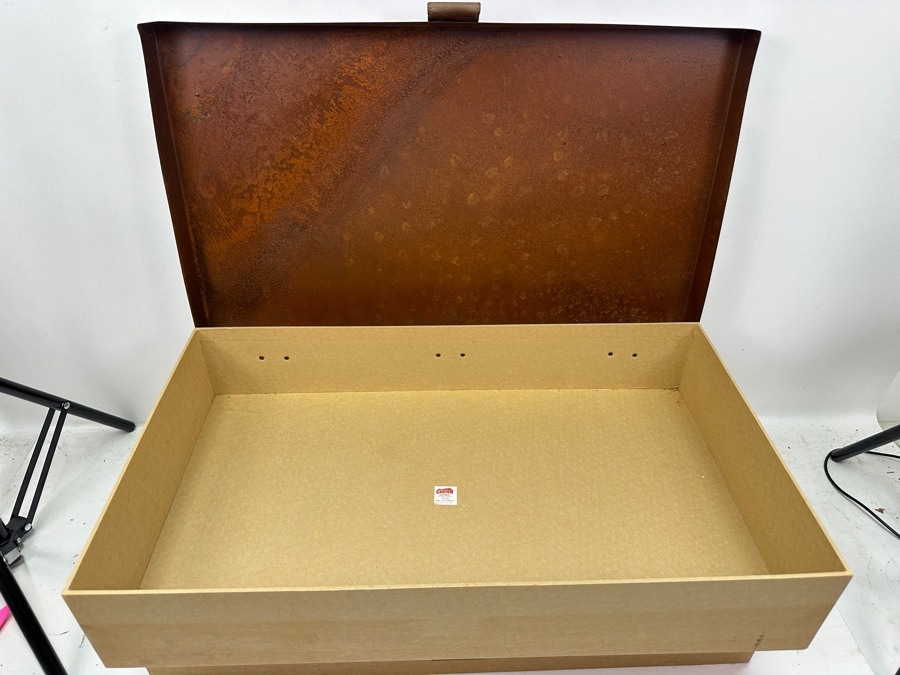 Just Added - Pair Of California Highway Patrol Boxes With Metal Lids 24.5'W X 14'D X 4'H [Photo 4]