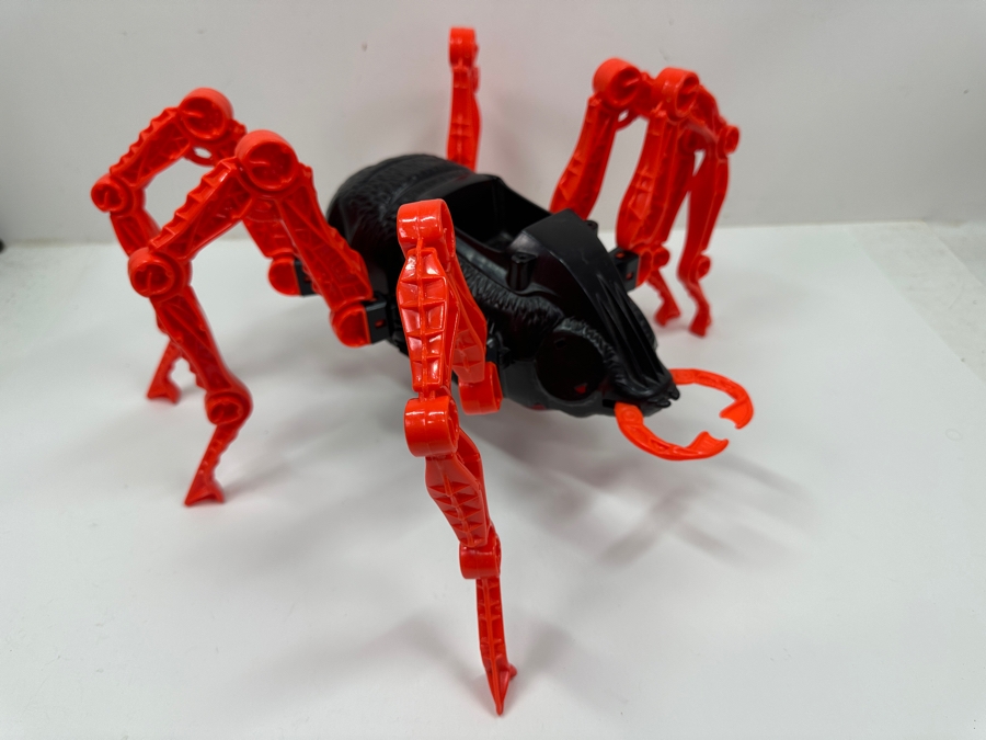 Just Added - Vintage 1984 Mattel Masters Of The Universe (MOTU) Spydor Mechanical Battery Powered Vehicle Working 17'W X 14'D X 9'H [Photo 3]