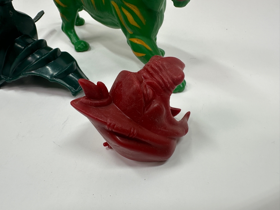 Just Added - Vintage 1981 Mattel Masters Of The Universe (MOTO) Battle Cat With Accessories [Photo 2]