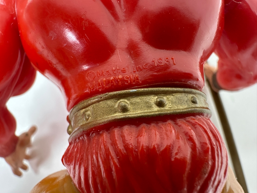 Just Added - (3) Vintage Mattel Masters Of The Universe (MOTO) Action Figures: Saurod, Man-At-Arms & King Randor (Saurod Action Figure Lever On Back Is Broken) [Photo 9]