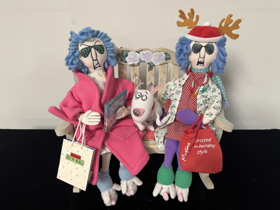 Just Added - Hallmark Shoebox Maxine Christmas Plush Set with Floyd Dog on Rocking Bench [Photo 2]