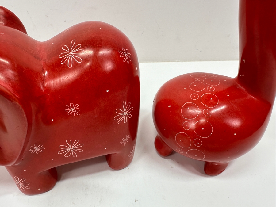 Just Added - Hand Carved African Red Soapstone Elephant And Giraffe Animal Figurines 5'H & 7'H [Photo 4]