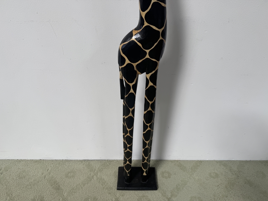 Just Added- Hand Carved Wooden Giraffe Statue 60'H [Photo 3]