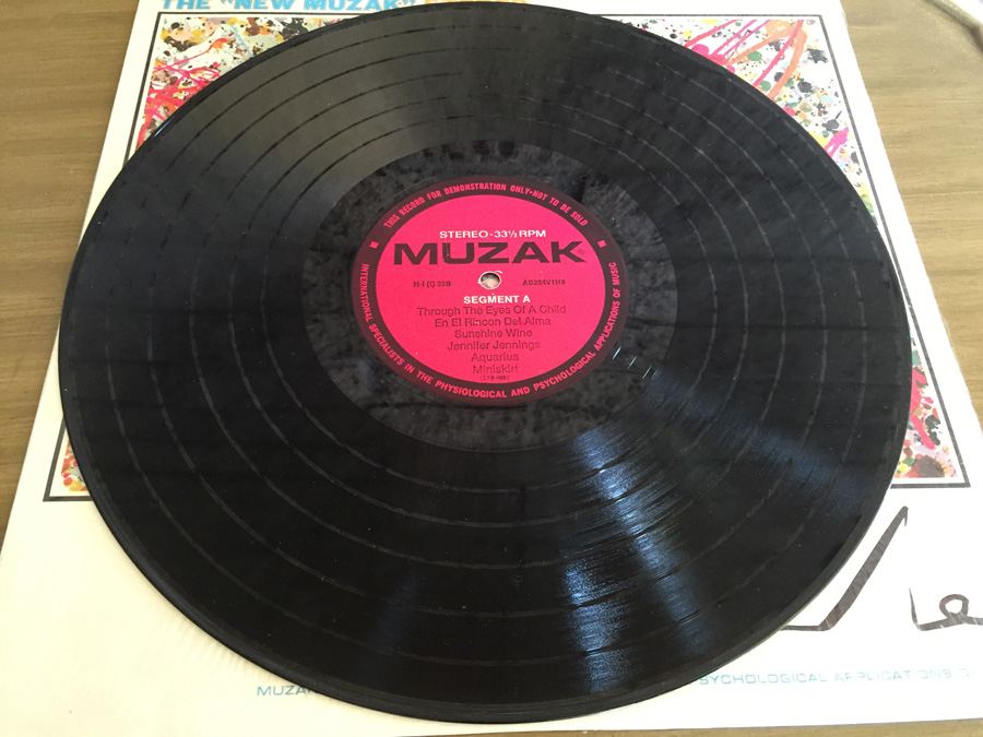 Reveille - MUZAK - H-1 (1) 35B - PROMO [Photo 5]