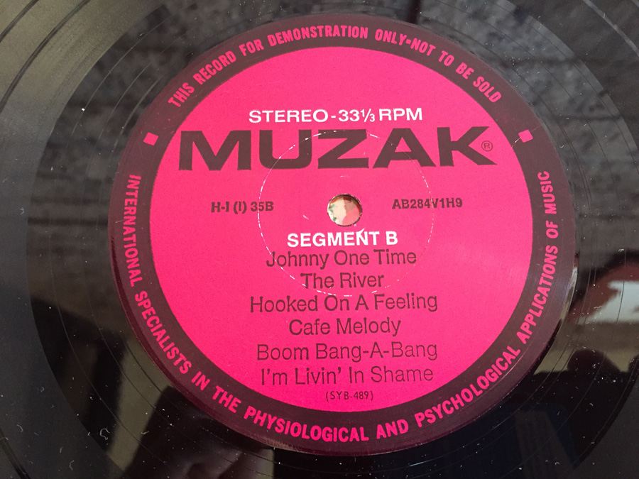 Reveille - MUZAK - H-1 (1) 35B - PROMO [Photo 8]