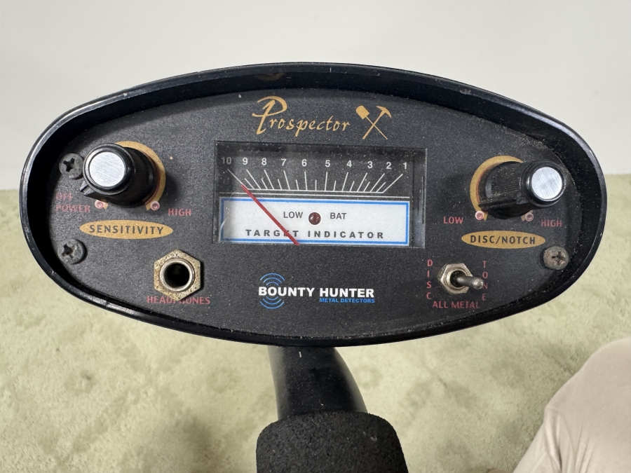 Just Added - Bounty Hunter Prospector Metal Detector with Analog Meter and Adjustable Sensitivity [Photo 3]