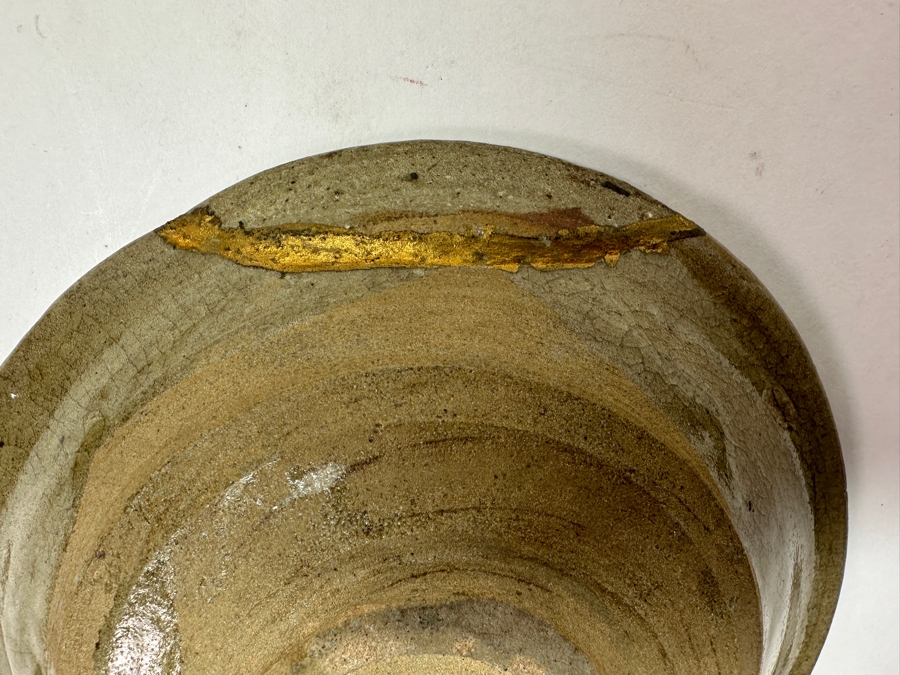 Just Added - Vintage Japanese Mingei Folk Art Pottery Bowl Repaired Using The Traditional Art Of Kintsugi Golden Joinery - Potter Unknown 5'W [Photo 4]
