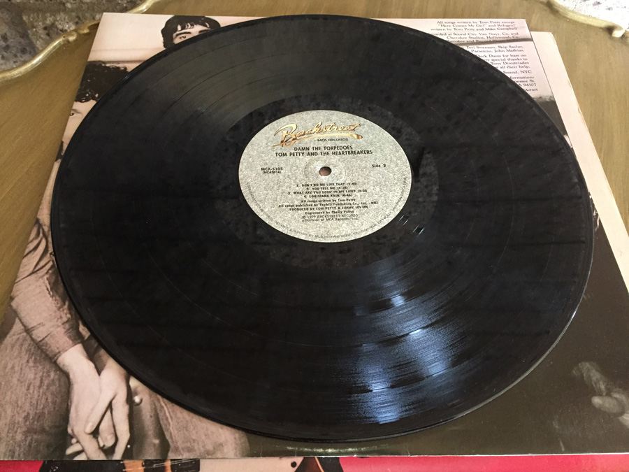 Tom Petty And The Heartbreakers ‎- Damn The Torpedoes - Backstreet Records ‎- MCA-5105 [Photo 7]