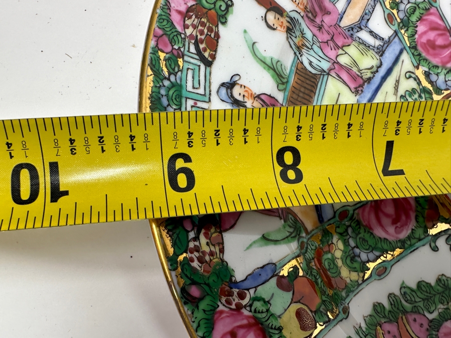 Just Added - Pair Of Vintage Chinese Rose Medallion Pattern Plates 9.25'W [Photo 13]