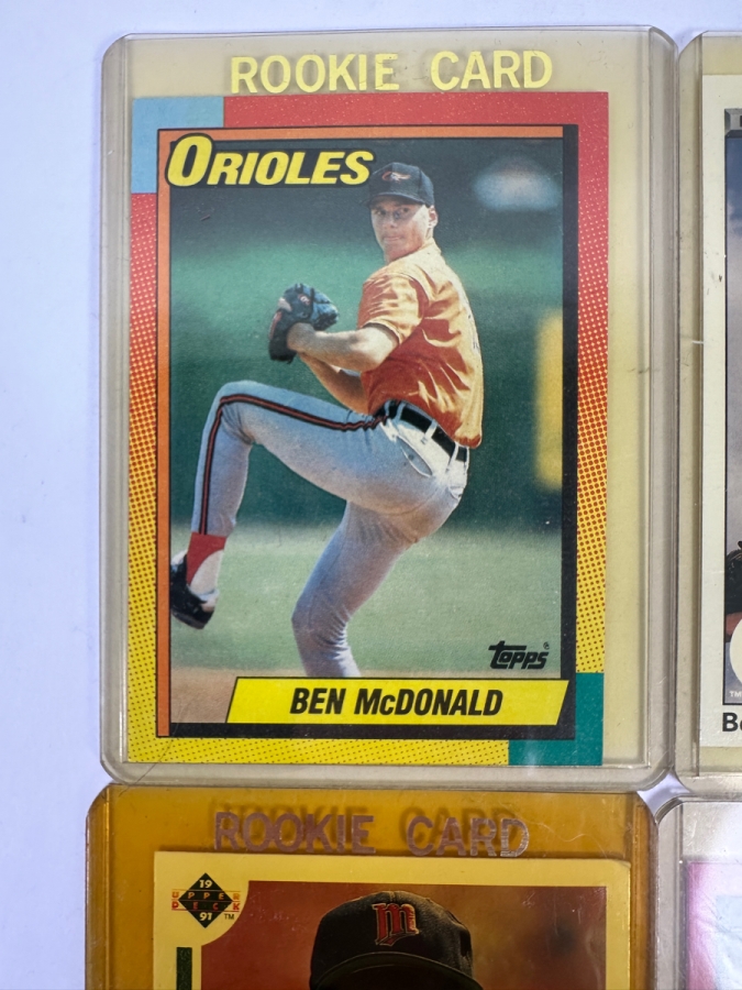 (6) Vintage Rookie Baseball Cards Featuring Baltimore Orioles Pitcher Ben McDonald, Minnesota Twins Pitcher Scott Erickson, And Chicago White Sox Outfielder Sammy Sosa [Photo 5]