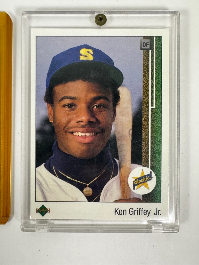 (6) Rookie Baseball Cards: (2) 1990 Leaf #220 Sammy Sosa Rookie Cards, 1991 Upper Deck #246 Frank Thomas Card, 1991 Topps Major League Debut #45 Card, Bo Jackson Rookie Card and 1989 Upper Deck #1 Ken Griffey Jr. Rookie Card [Photo 7]