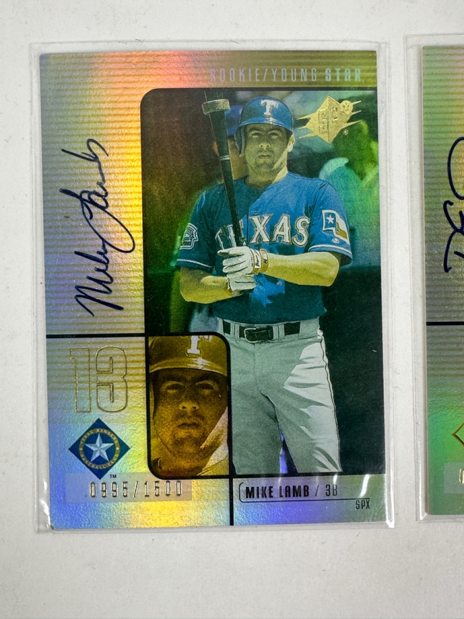 (7) Signed Baseball Cards: Eric Munson 2000 UD Star Rookie, Leo Estrella 2000 SPx Rookie, Michael Cuddyer 2001 SP Top Prospects, Toby Hall 2001 SP Top Prospects, Mike Lamb 2000 SPx Rookie, Mike Lamb 2000 SPx Rookie, Aaron McNeal 2001 SP Top Prospects [Photo 2]