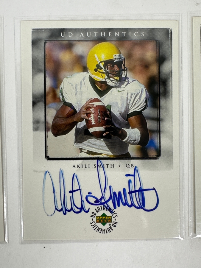 (8) Vintage SIGNED Football Cards From The Late 1990s and early 2000s [Photo 4]