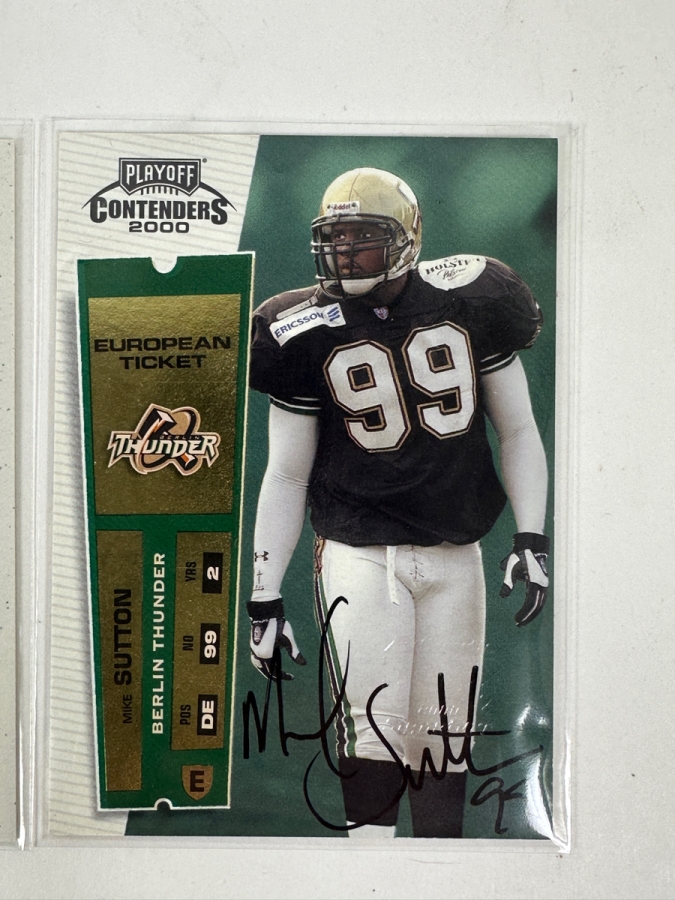 (8) Vintage SIGNED Football Cards From The Late 1990s and early 2000s [Photo 8]