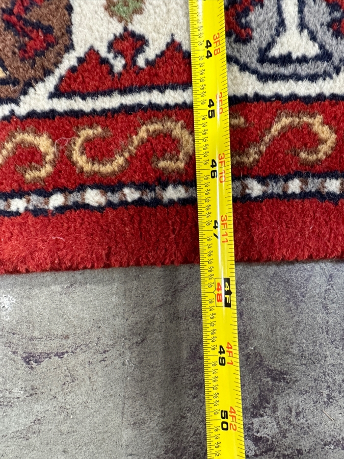 Hand Knotted Wool Area Rug Made In India 48' X 75' [Photo 5]