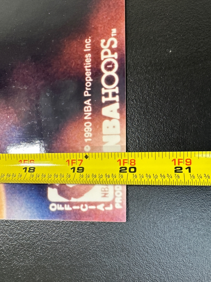 Large Hand Signed Magic Johnson NBA Hoops Basketball Photograph 16' X 20' [Photo 10]