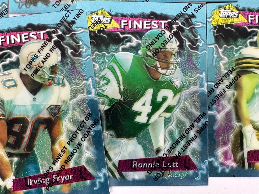 1995 Topps Finest Refractor Football Cards [Photo 4]