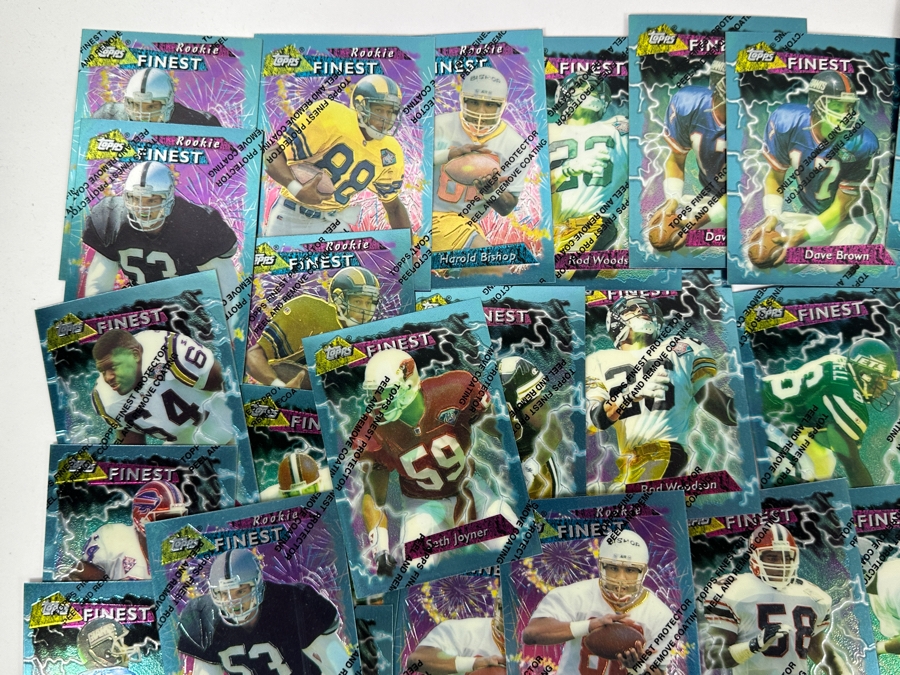 1995 Topps Finest Refractor Football Cards [Photo 8]