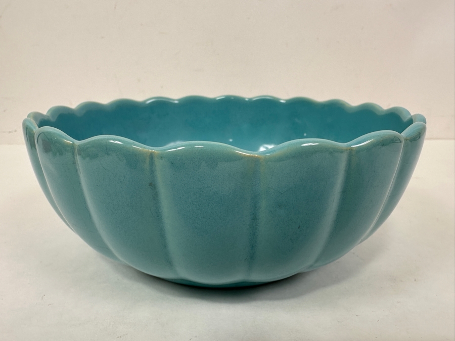 1930s Padre Pottery California, USA Scalloped-Edge Bowl 7'W x 2.75'H [Photo 2]