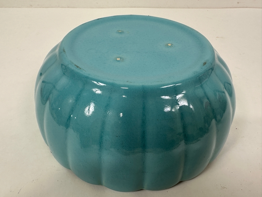 1930s Padre Pottery California, USA Scalloped-Edge Bowl 7'W x 2.75'H [Photo 4]