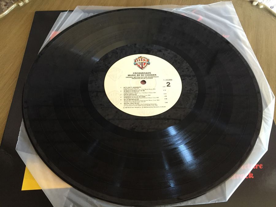 Ry Cooder ‎- Crossroads - Original Motion Picture Soundtrack - Warner Bros. Records ‎- 1 - 25399 [Photo 5]