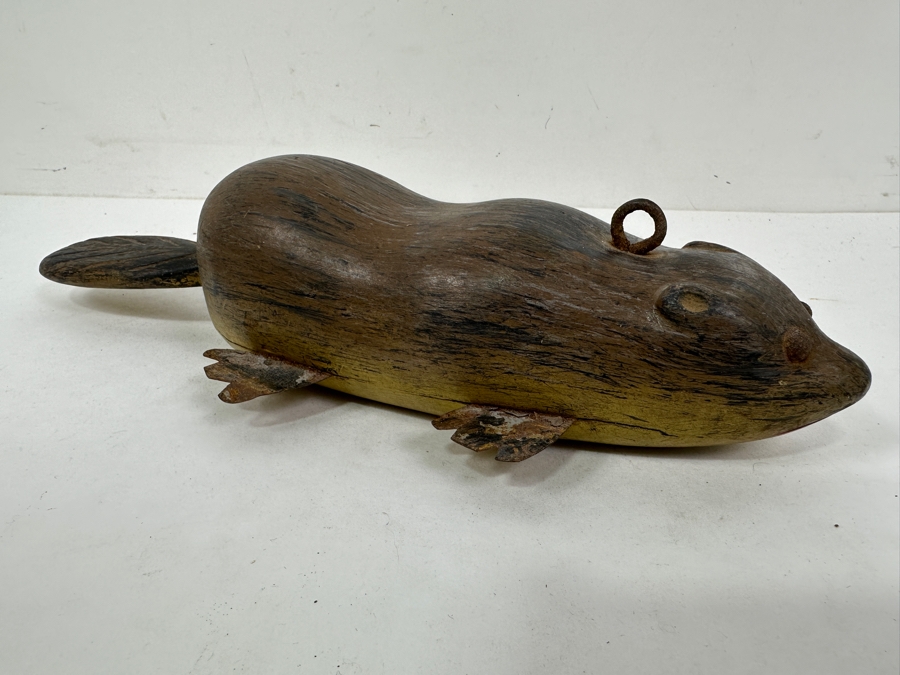 Vintage Hand-Painted and Carved Folk Art Beaver Fishing Decoy 11'L [Photo 2]