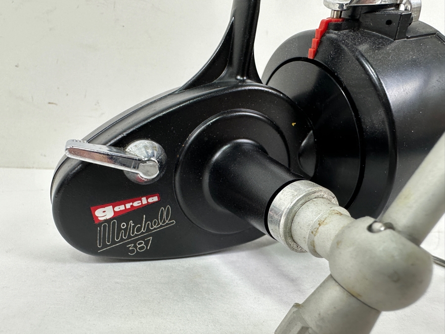 Garcia Mitchell 387 Saltwater Spinning Reel, Made In France [Photo 2]