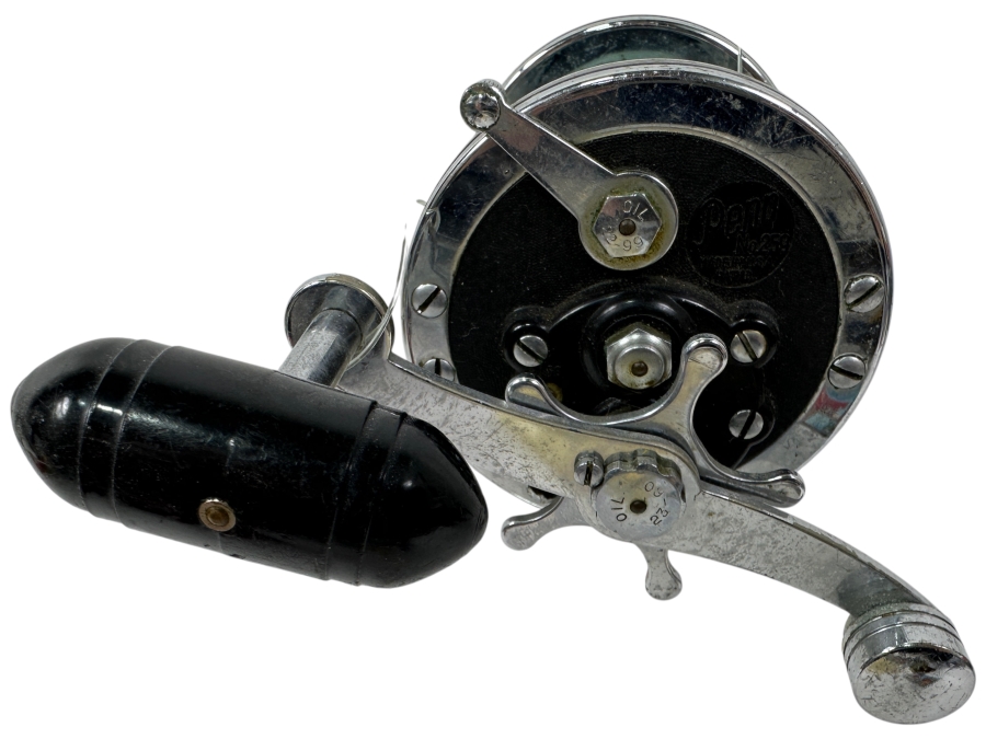 Vintage Penn No. 259 Live Bait Caster Fishing Reel