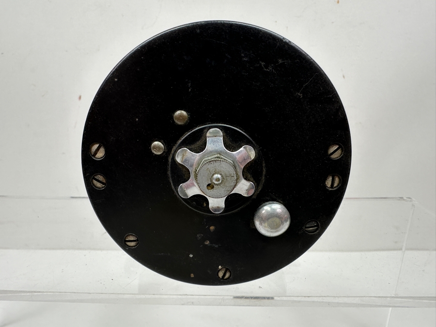 Vintage Pflueger Salt Walter Fishing Reel [Photo 7]