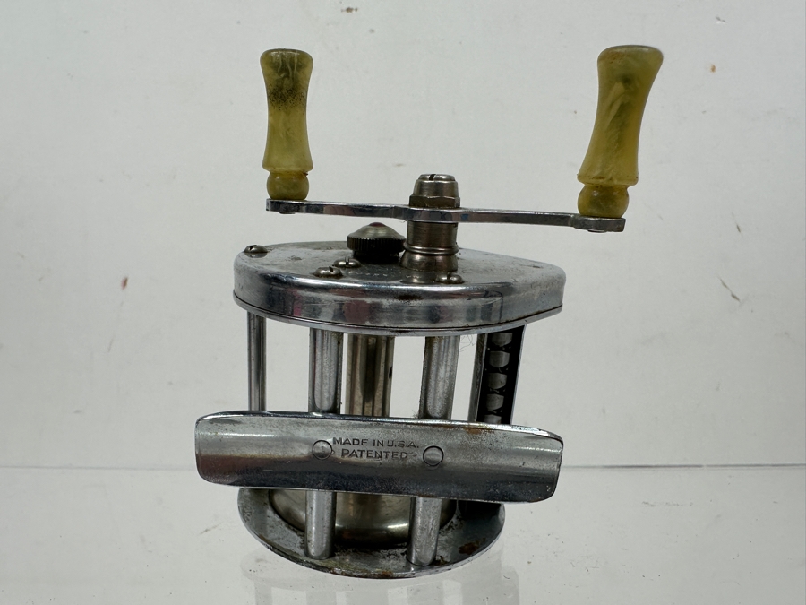 Vintage 1957 Shakespeare Imperial BaitCast Jeweled Fishing Reel [Photo 6]
