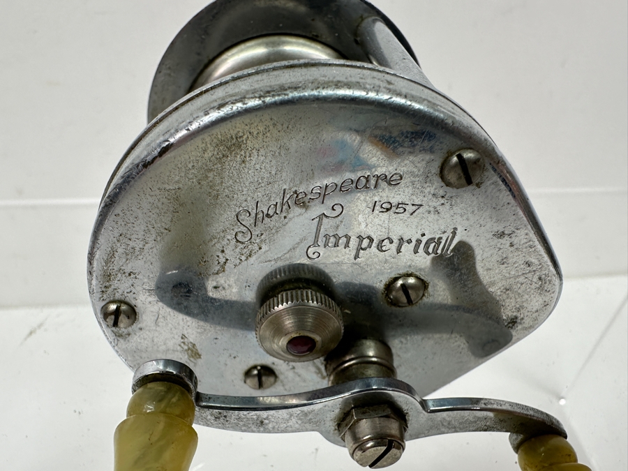 Vintage 1957 Shakespeare Imperial BaitCast Jeweled Fishing Reel [Photo 3]