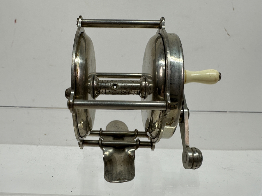 Vintage Atlas Portage Fishing Reel, Made in USA [Photo 4]