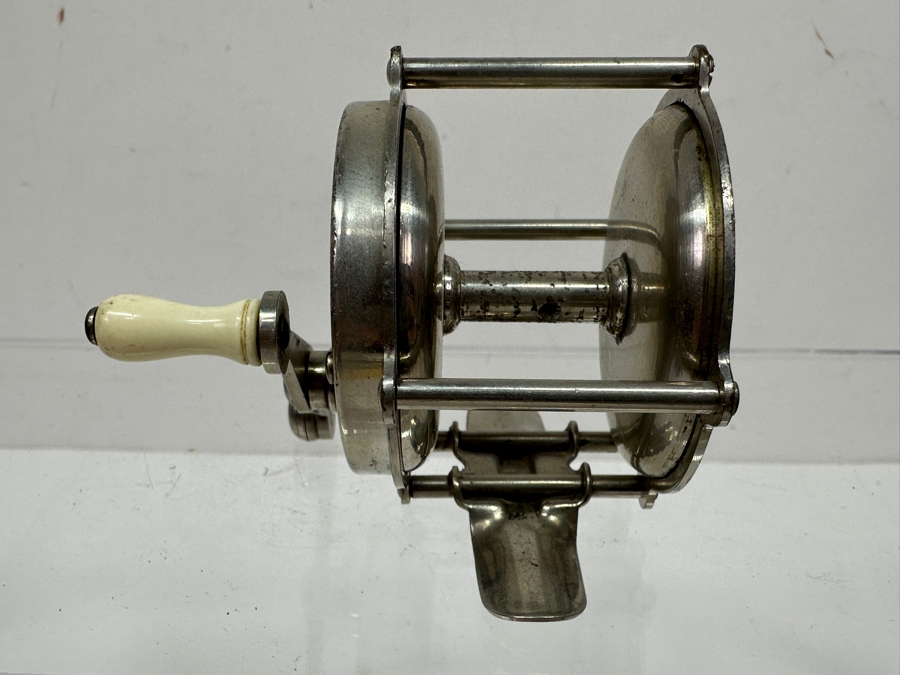 Vintage Atlas Portage Fishing Reel, Made in USA [Photo 6]