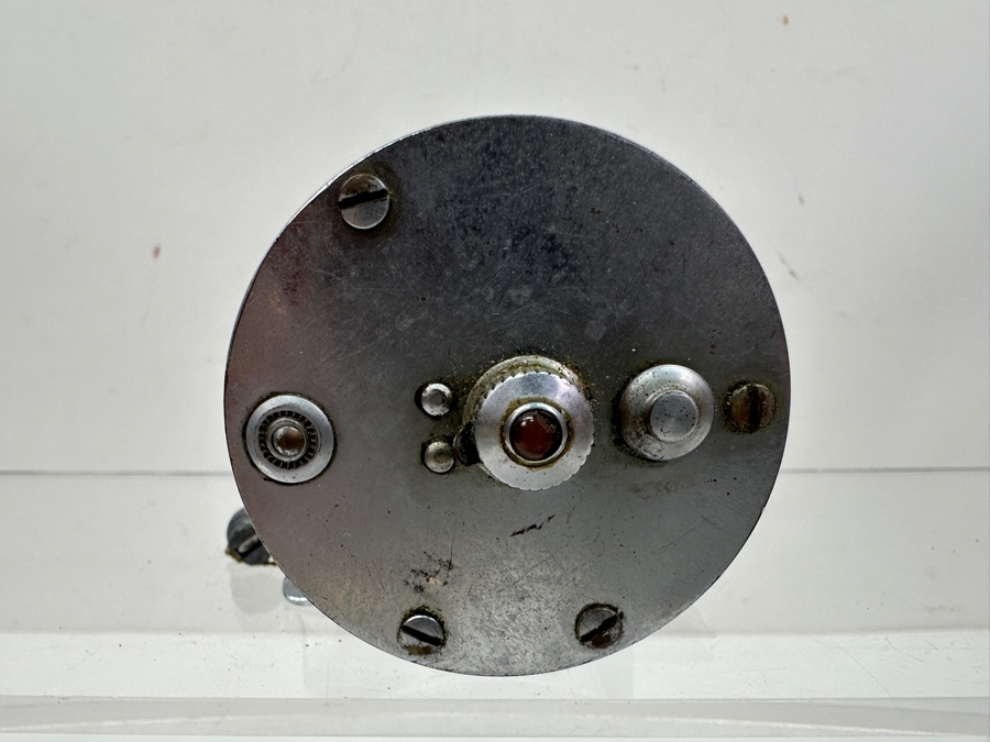 Vintage Unmarked Pflueger Trade Casting Reel Jeweled [Photo 6]