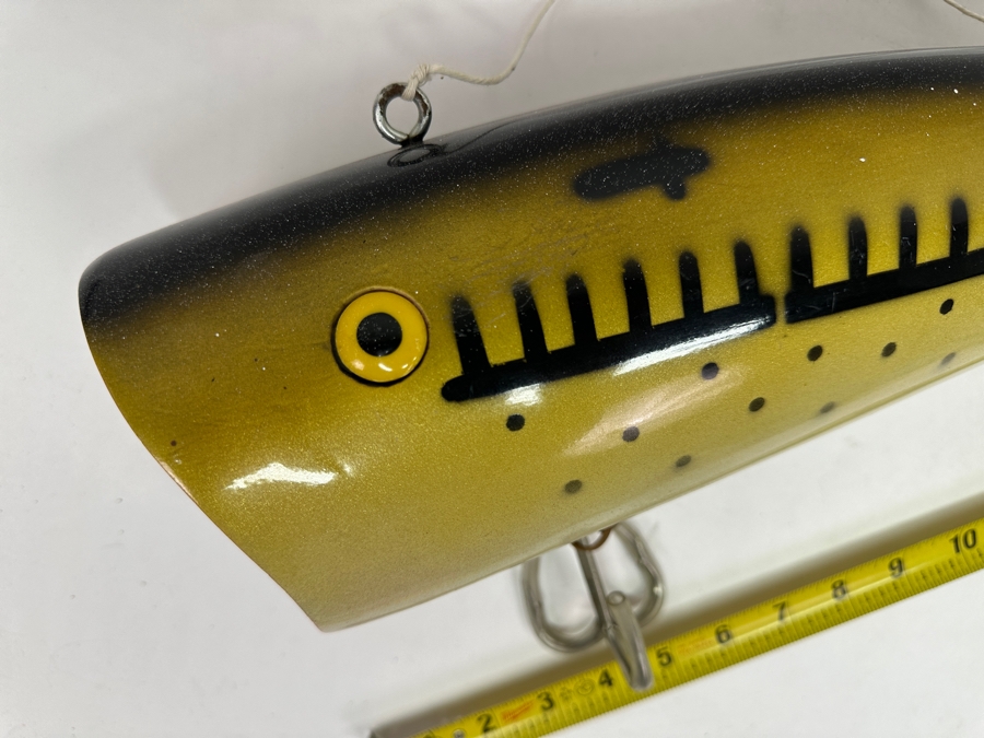 17' Giant Rebel Pop R Display Fishing Lure Large Scale Replica For Store Display Or Decoration 17'L [Photo 6]